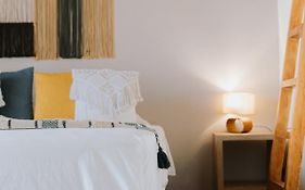 Luum Casa Hotel Manila