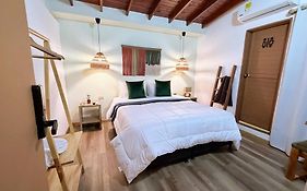 Luum Casa Hotel Manila